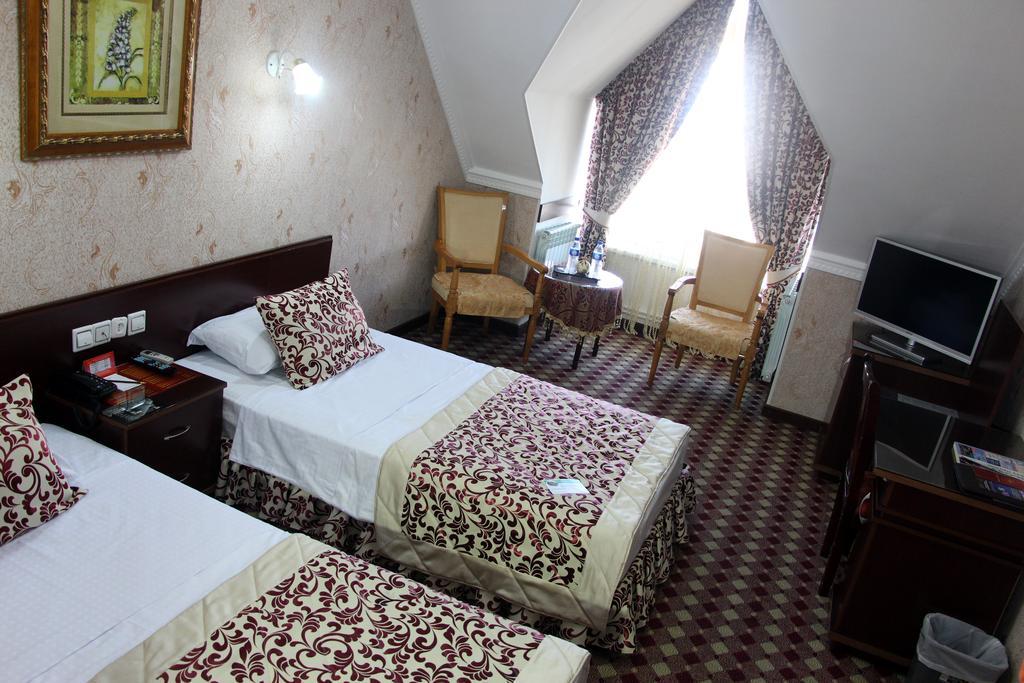 Asia Tashkent Hotel Exterior photo